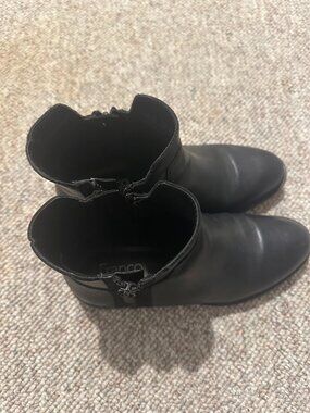 Franco Sarto Black Ankle Booties Women’s Size 6 Side Zip Low Heel